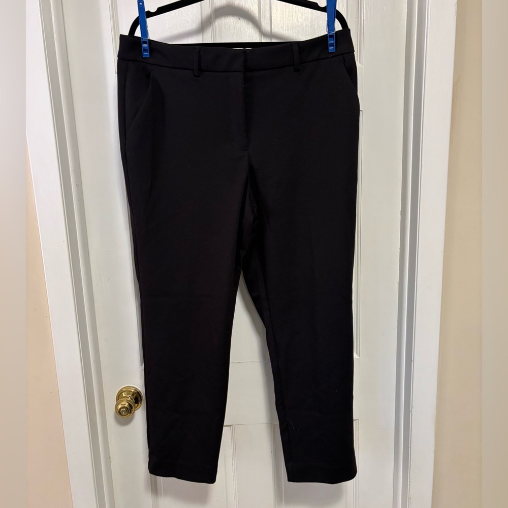 Vera Wang Cropped Dress Pant